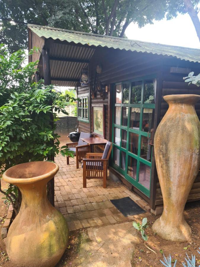 מלון קלינאן The Old Cabin מראה חיצוני תמונה