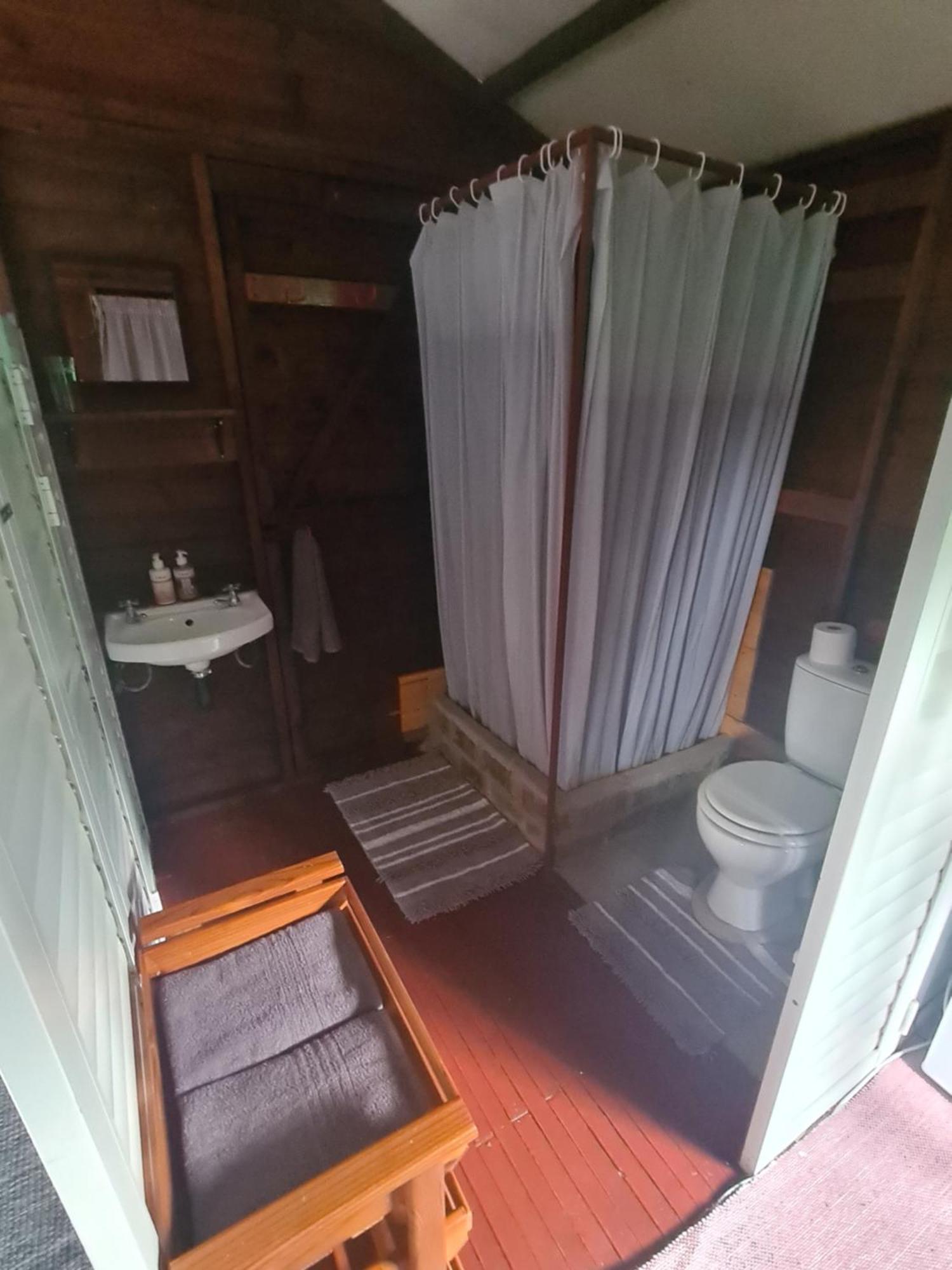מלון קלינאן The Old Cabin מראה חיצוני תמונה